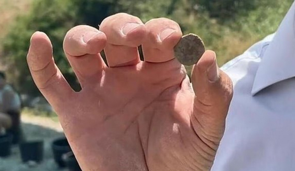 В Израиле школьники нашли исламскую монету возрастом 1200 лет